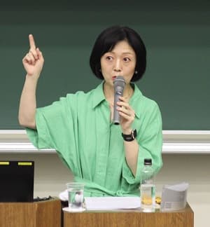 飯山あかりの旦那は佐々木亮？子供は何人で兄や姉は誰なのかも調査！